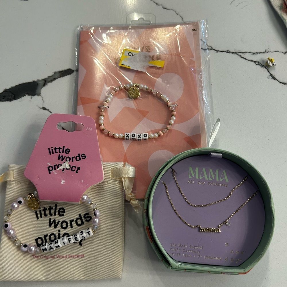 Jewelry bundle NWT
